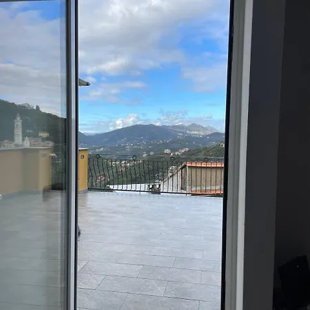 Magico Appartamento E Tramonti In Terrazza Vista Mare In Liguria, 6 Posti Letto Vakantiehuis