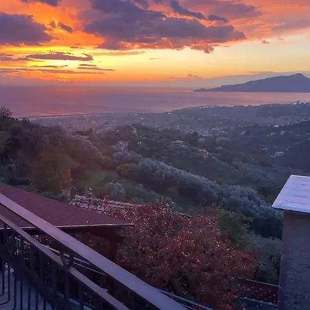 Terrazza Vista Mare In Liguria, Genova, 5 Terre - Gigiohomes