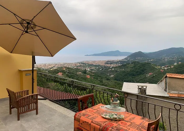 Magico Appartamento E Tramonti In Terrazza Vista Mare In Liguria, 6 Posti Letto Сasa de vacaciones