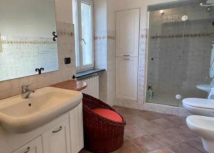 Magico Appartamento E Tramonti In Terrazza Vista Mare In Liguria, 6 Posti Letto